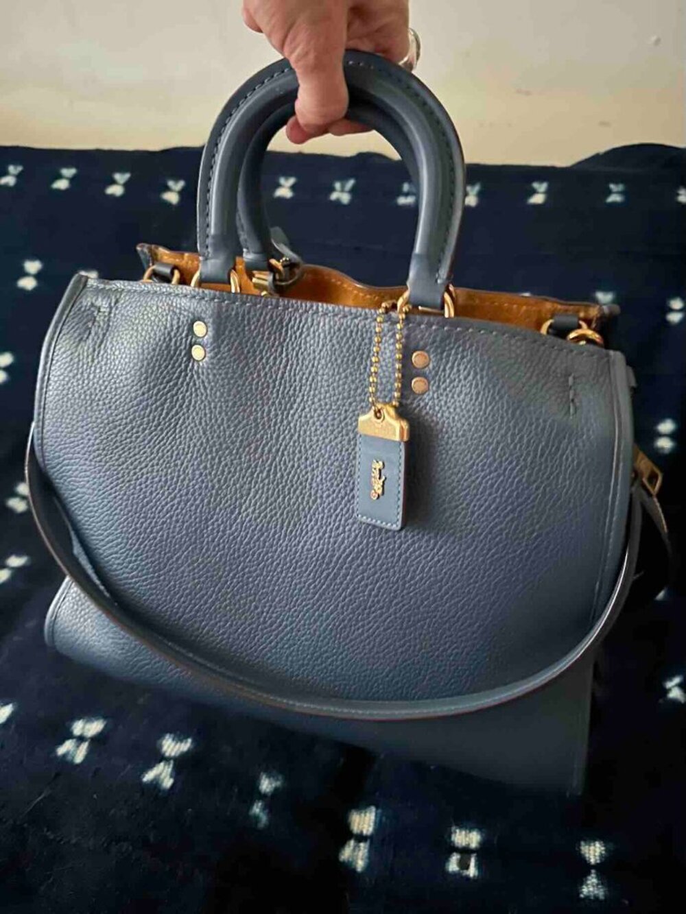 COACH Rogue 30/31 1941 DarkDenimBluebrass pebbledLeather 3way shoulderbagsatchel